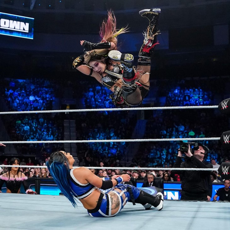 SmackDown 15.12.2023 post image 9