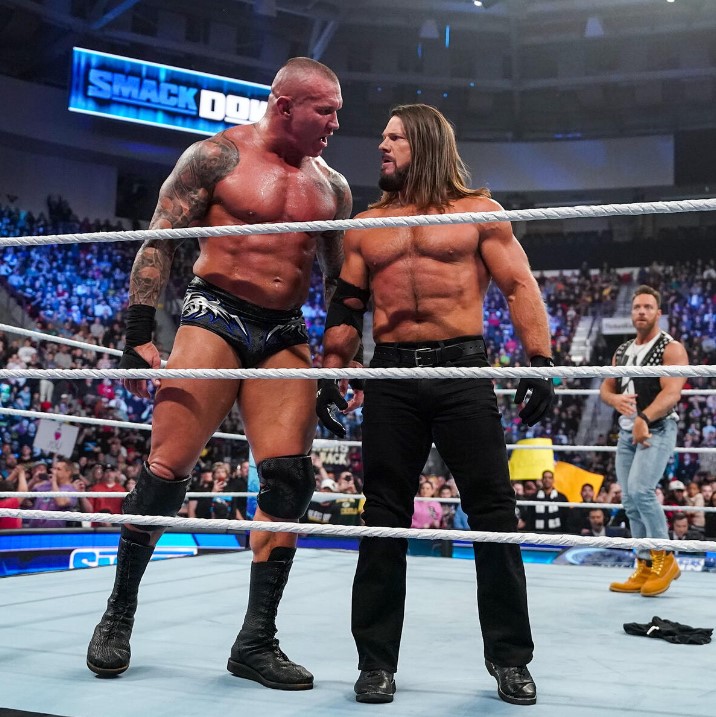 SmackDown 15.12.2023 post image 13