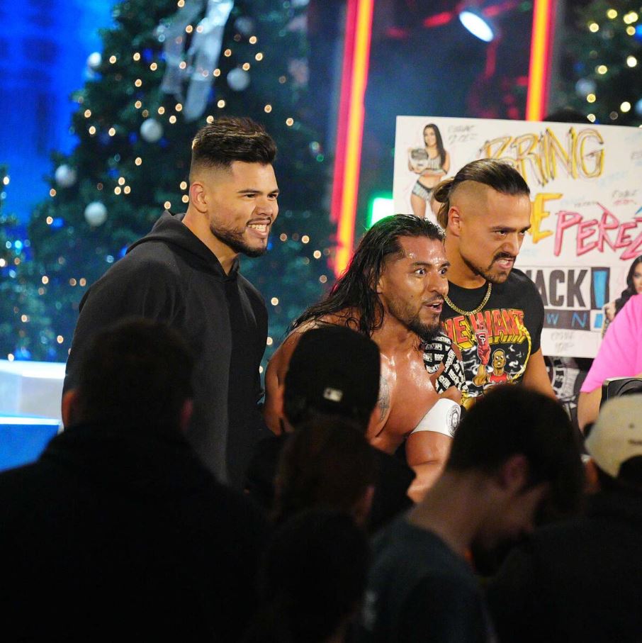 SmackDown 22.12.2023 Happy Holiday post image 8