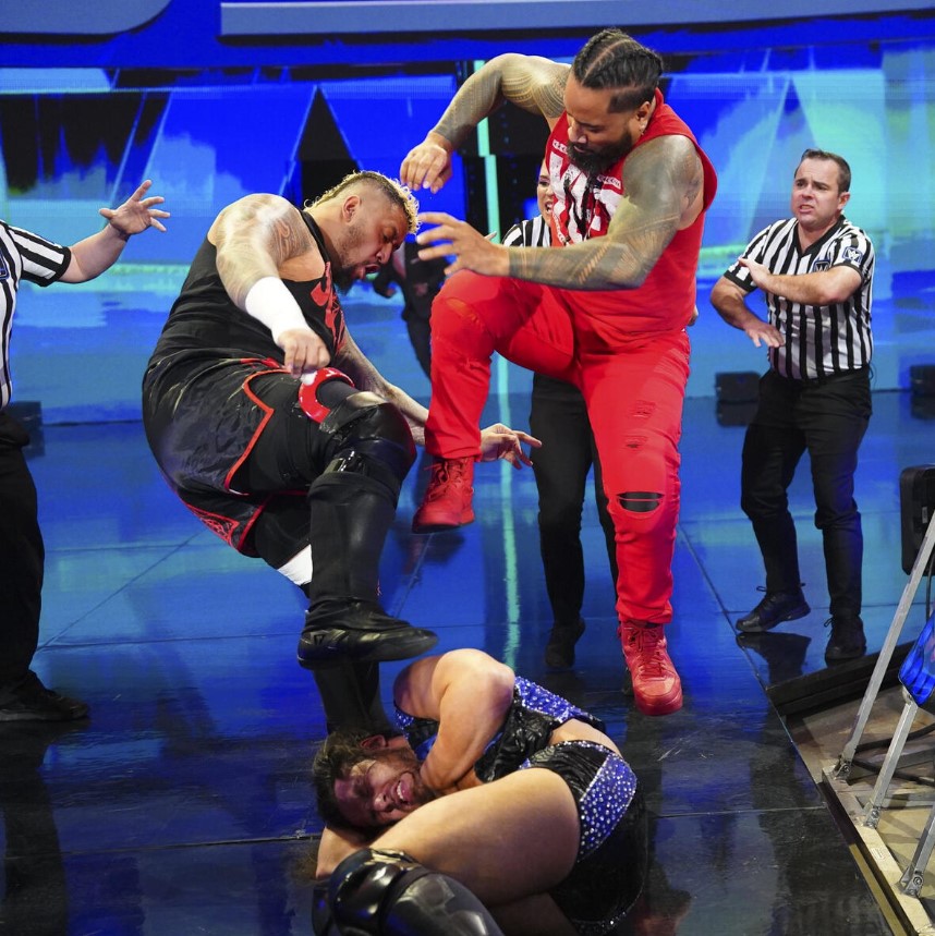 SmackDown 12.01.2024 post image 1