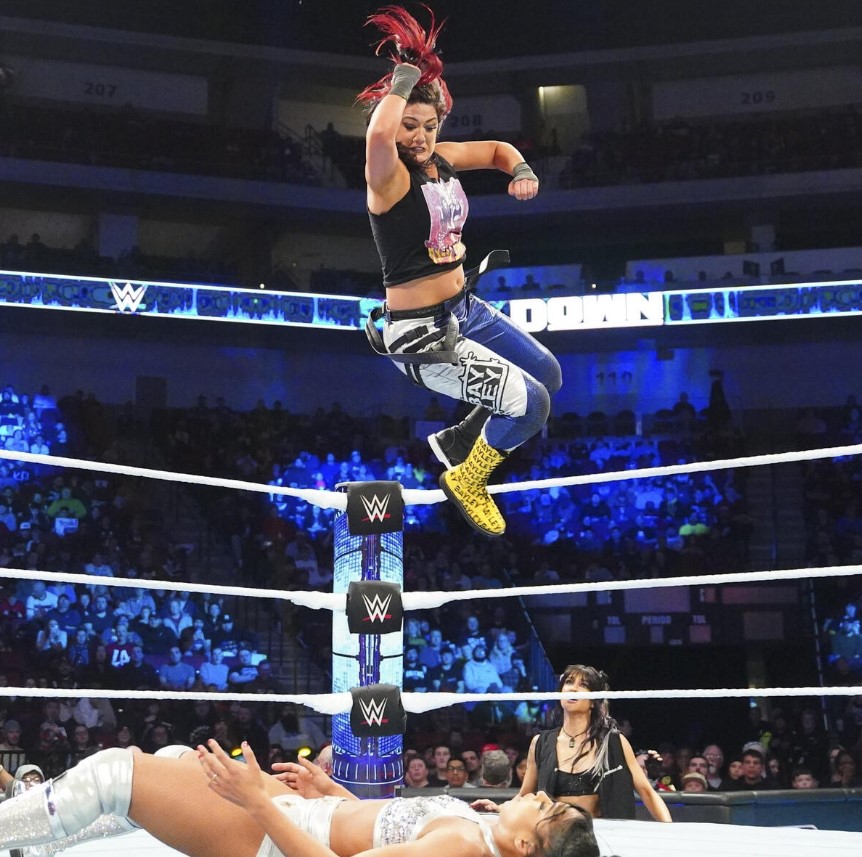 SmackDown 12.01.2024 post image 4