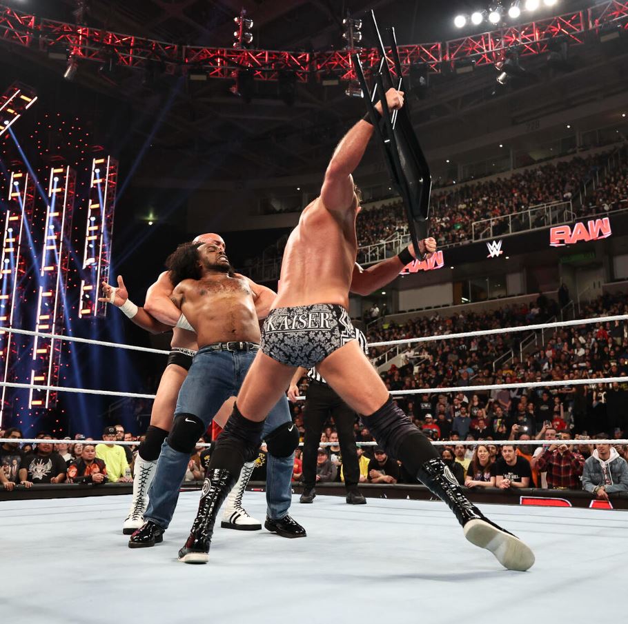 Raw 26.02.2024 post image 10