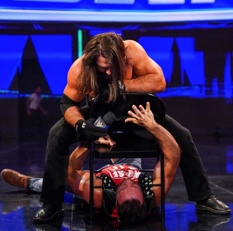 SmackDown 15.03.2024 post image 6