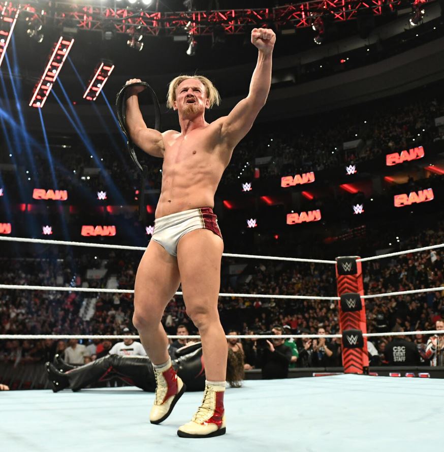 Raw 08.04.2024 post image 23