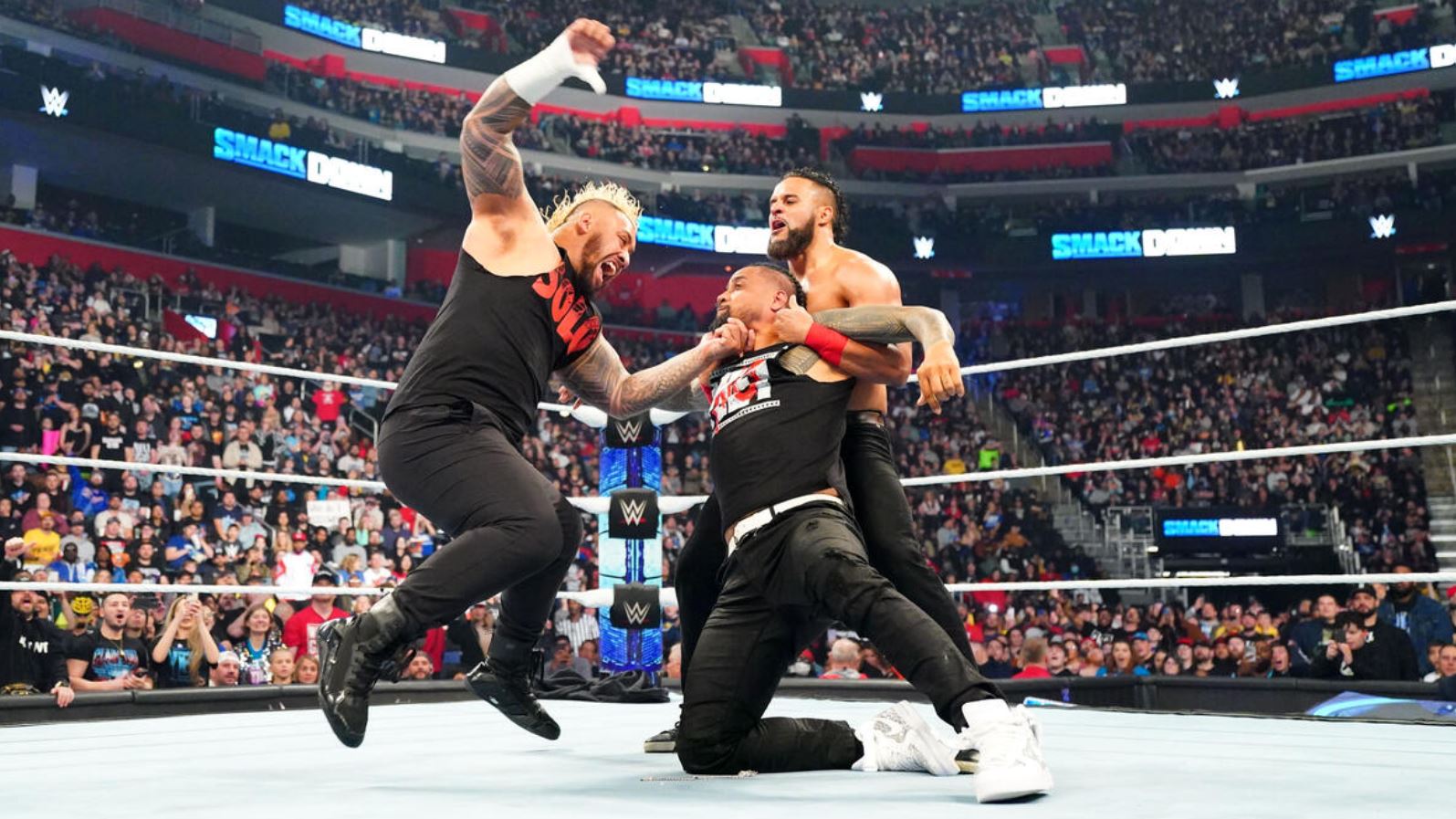 SmackDown 12.04.2024 post image 6