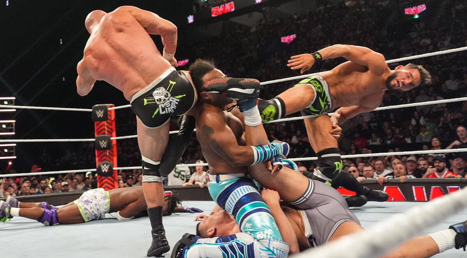 Raw 15.04.2024 post image 9