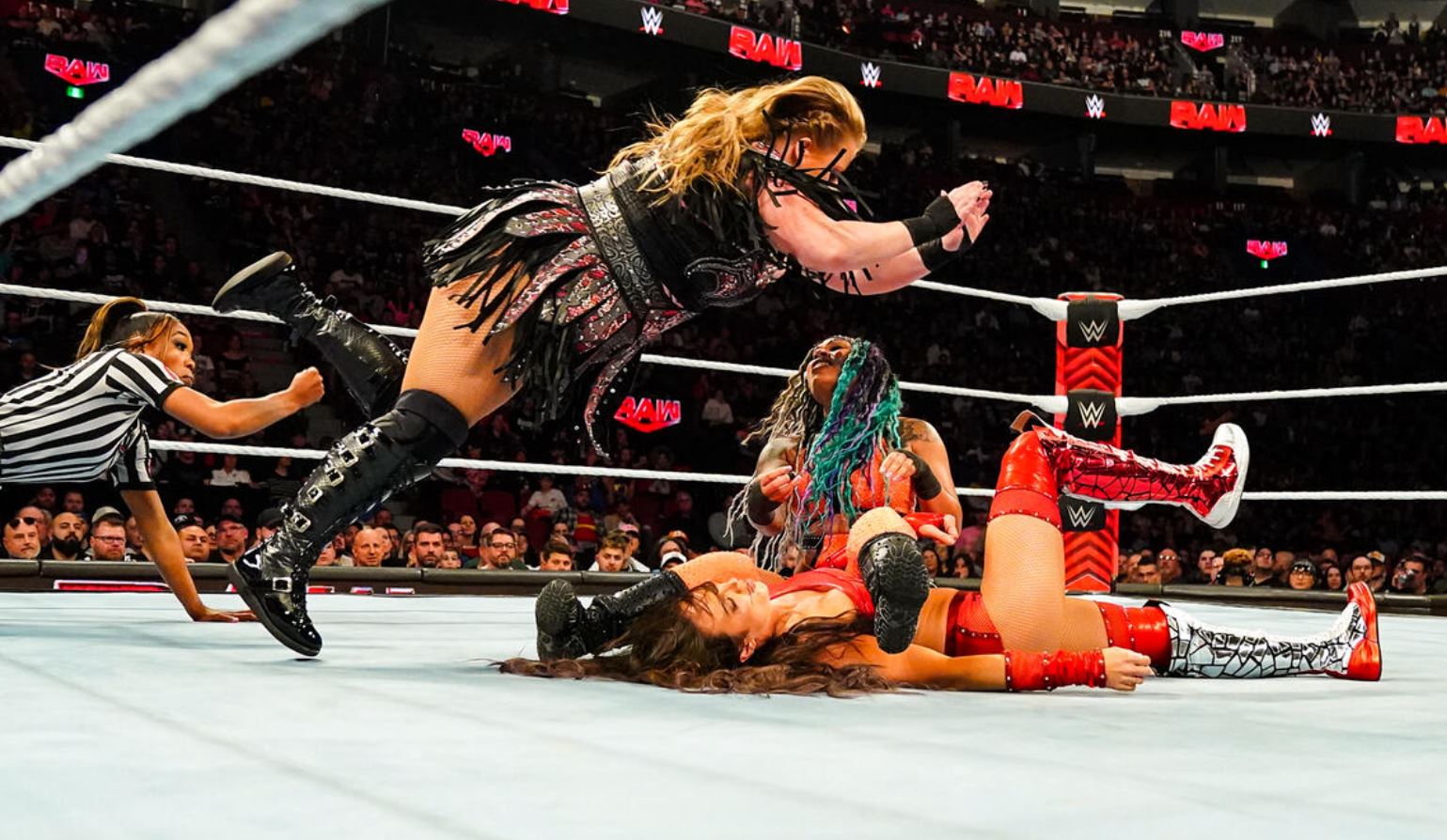 Raw 15.04.2024 post image 14