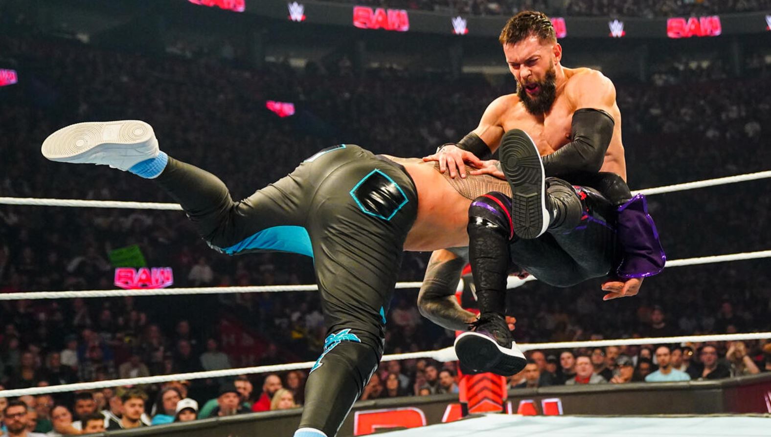 Raw 15.04.2024 post image 19