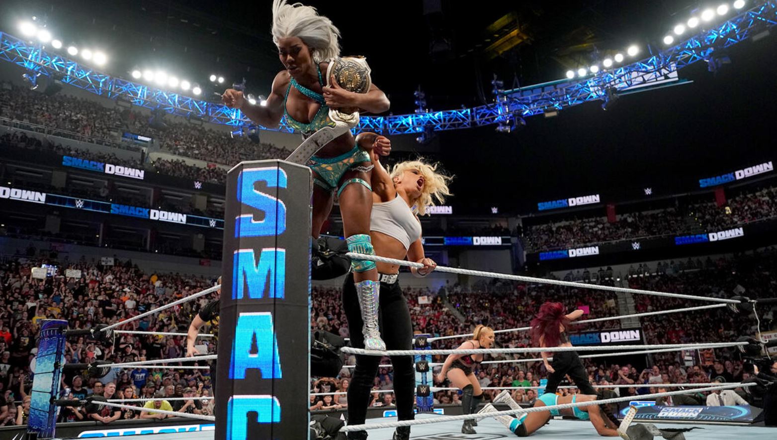 SmackDown 07.06.2024 post image 17